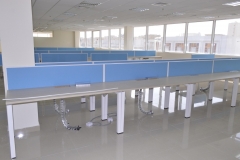 office furniture  desk qatar  (50)