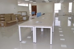 office furniture  desk qatar  (7)